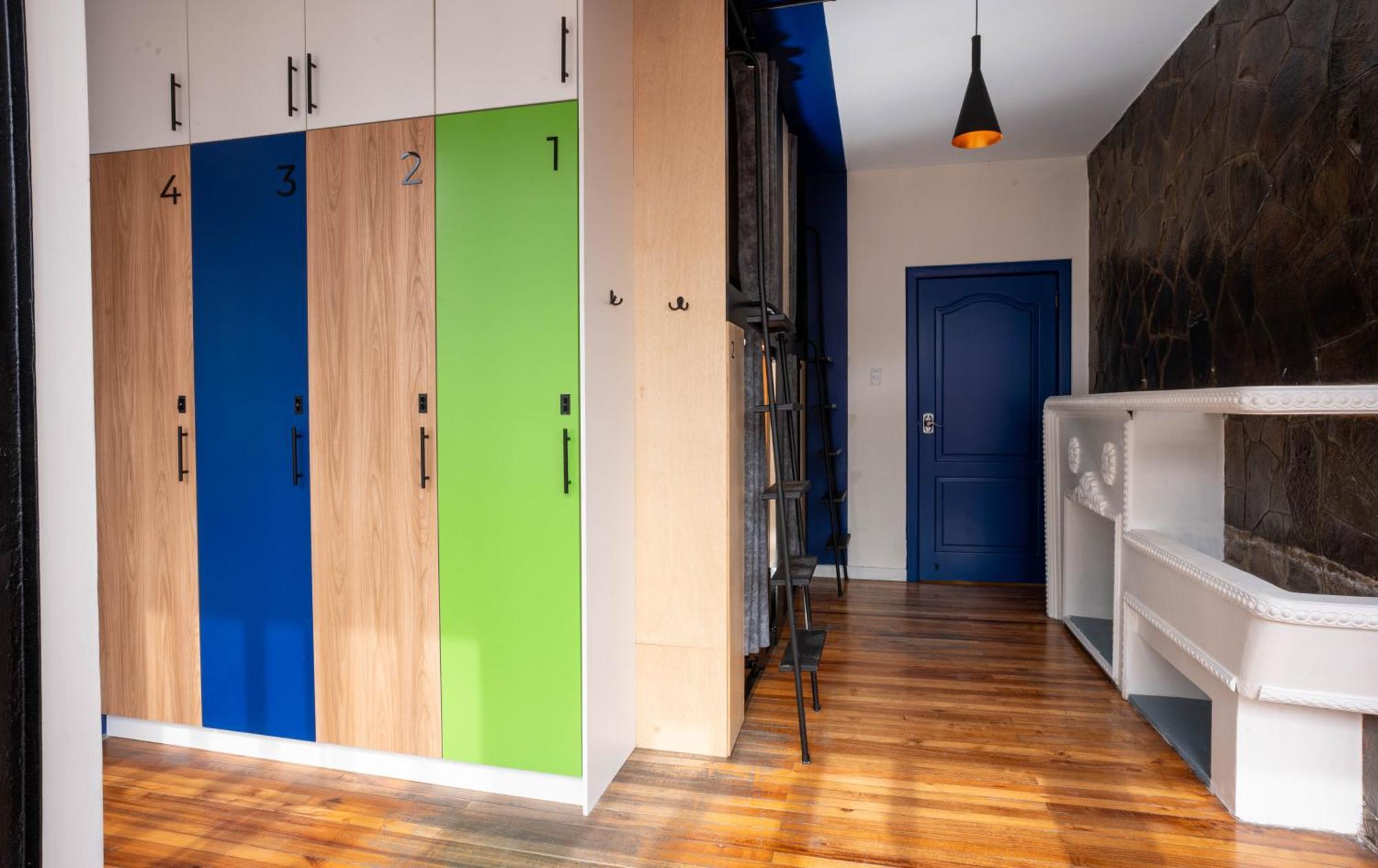 Community Hostel Кіто Екстер'єр фото